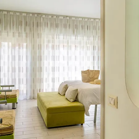 Carmel By The Sea-giardini Naxos Апартаменти