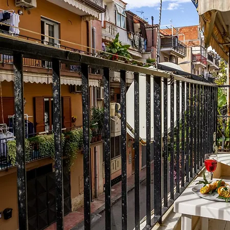 Appartamento Carmel By The Sea-giardini Naxos *